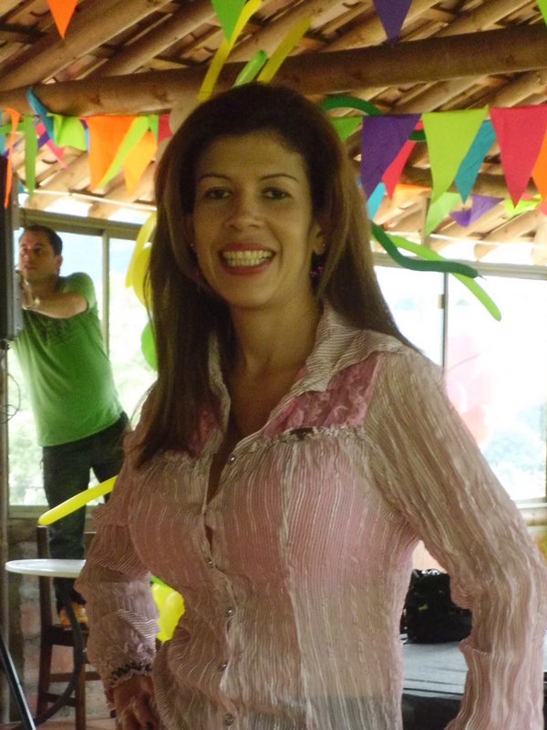 Date this attractive Colombia girl Jennyka from Medellin CO7942