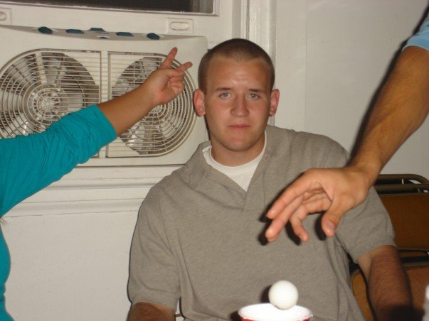 Date this nice looking United States man Bryant357 from Fayetteville US11375