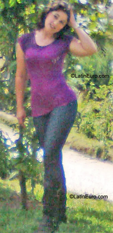 Date this passionate Costa Rica girl Hanni from Puntarenas CR93
