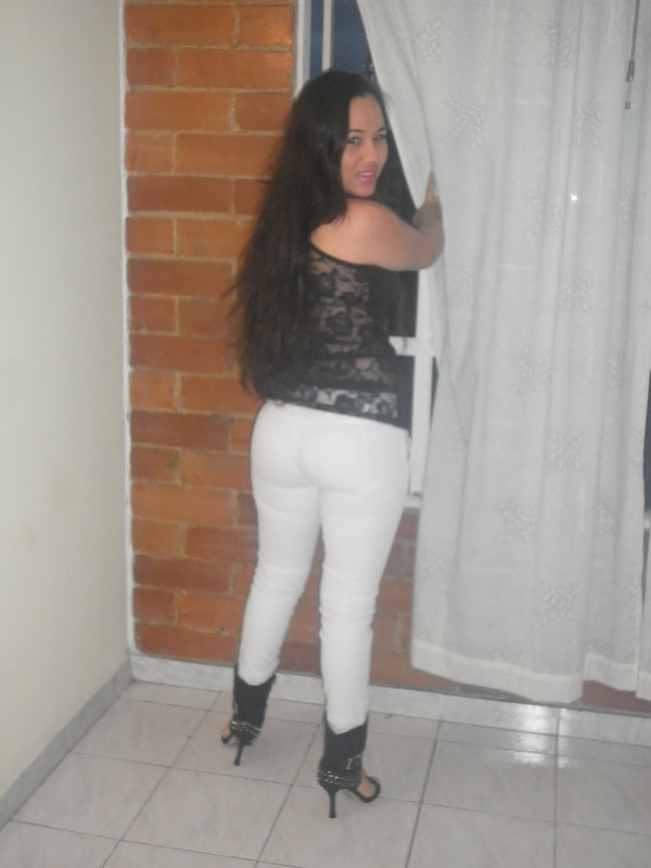Date this cute Colombia girl Adriana from Ibague CO8091