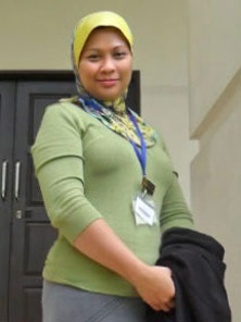 Date this cute Malaysia girl Halimatrazak from Selangor:Ampang MY48