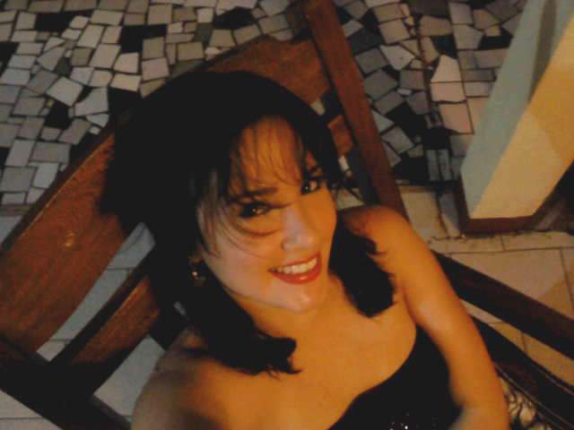 Date this exotic Nicaragua girl Fabiola from Managua NI46