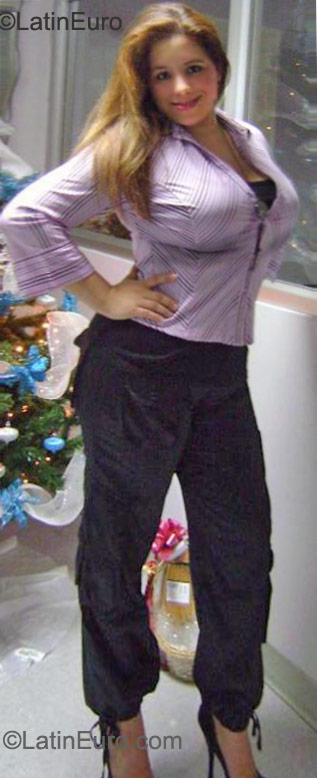 Date this delightful Panama girl Ileana from Panama PA169