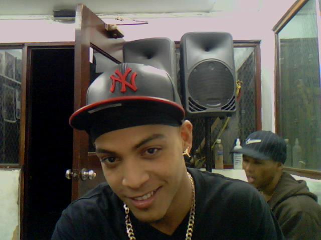 Date this gorgeous Dominican Republic man Elfiscal17 from Puerto Plata DO9593