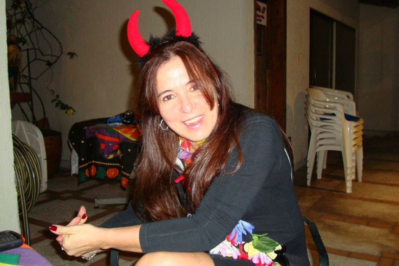 Date this sultry Colombia girl Yoa from Colombia CO8373