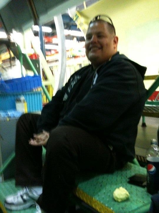 Date this charming United States man Celso from Torrance US11690