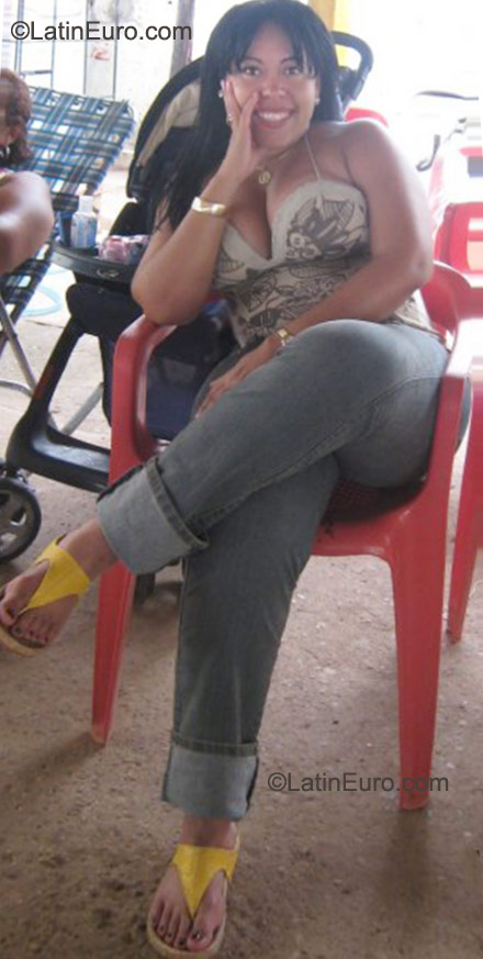 Date this funny Colombia girl Ana Milena from Valledupar CO10865