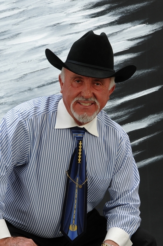 Date this exotic United States man Dale from Slaton US11798