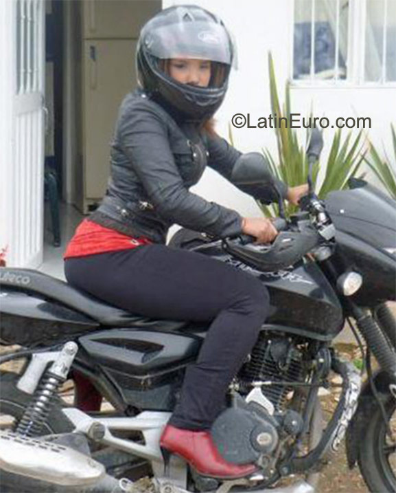 Date this fun Colombia girl Vanessa from Bogota CO8606