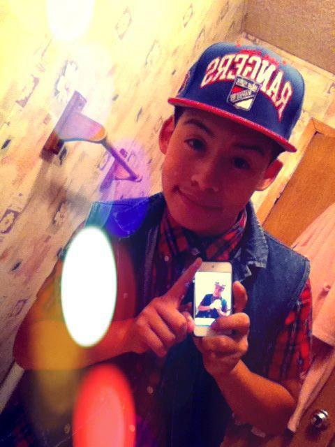 Date this athletic United States man Yobani from Wichita US11867