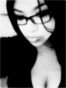 Date this beautiful United States girl Kushsmoker559 from Visalia US11872