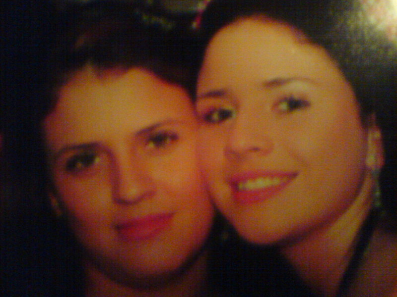 Date this nice looking Colombia girl Monica from Armenia CO8719