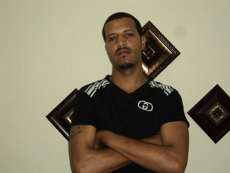 Date this young Dominican Republic man Henry from Santo Domingo DO9946