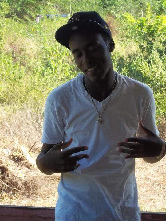 Date this happy Jamaica man _javid(j)_ from negril JM395