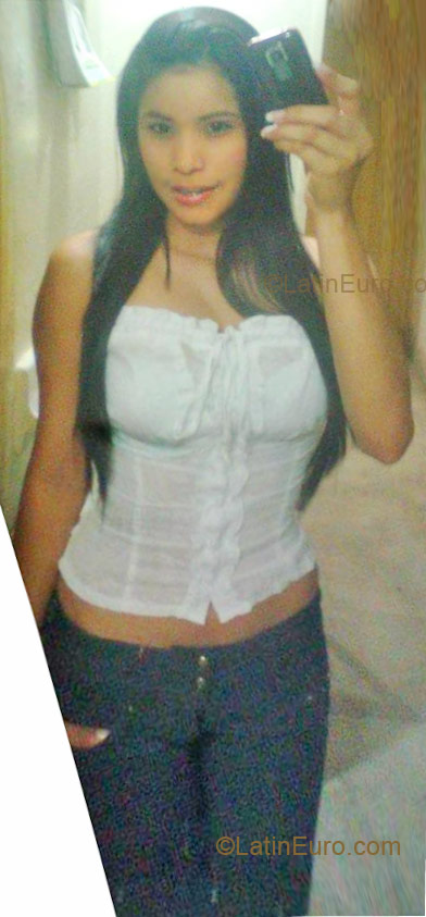 Date this funny Colombia girl Katerine Yohana from Cucuta CO14148