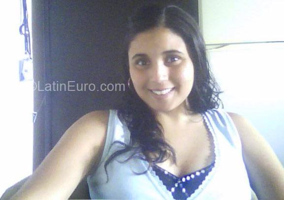 Date this nice looking Mexico girl Pamela from Mexico City MX559