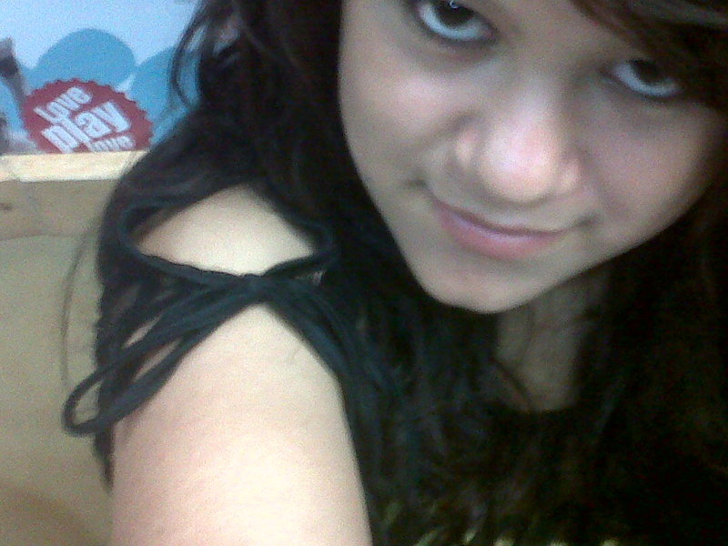 Date this charming Honduras girl Nasareth from Tegucigalpa HN516