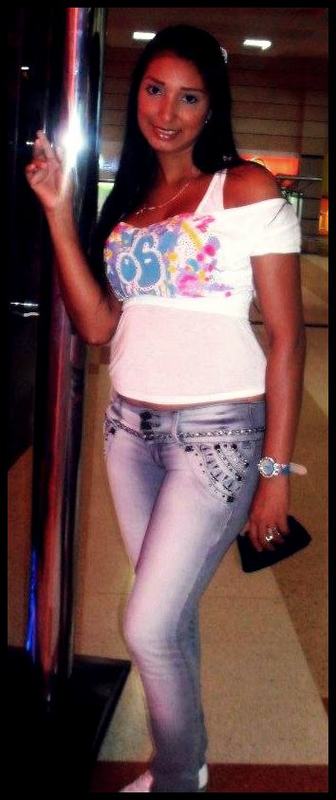 Date this delightful Colombia girl Shiremary from Barranquilla CO8926