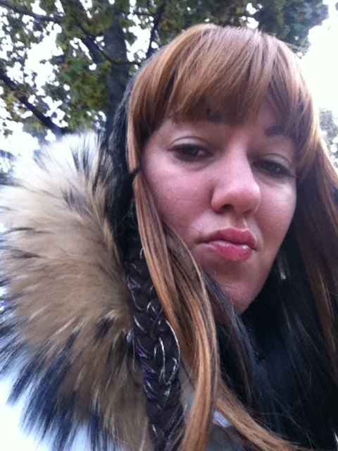 Date this foxy United States girl Karmadusa from Milwaukee US12039