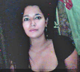 Date this cute Honduras girl Claudia from Roatan HN539