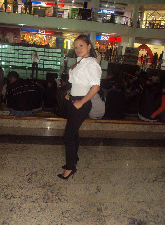 Date this cute Colombia girl Lucero from Bogota CO9169
