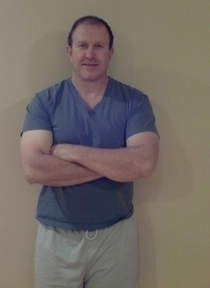 Date this hard body United States man Djt from Apple Valley US12144