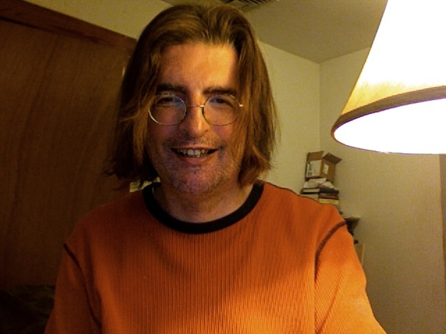 Date this good-looking United States man Guitarlos from Stoughton US12160