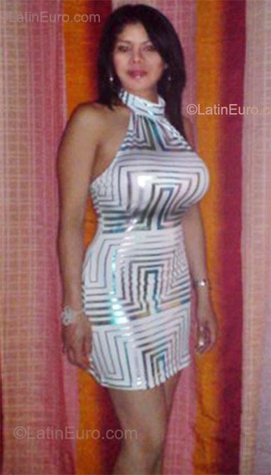 Date this young Mexico girl Ariadna from Guadalajara MX730