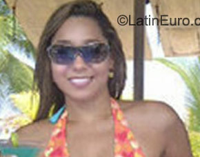 Date this pretty Colombia girl Moreli from Barranquilla CO9347