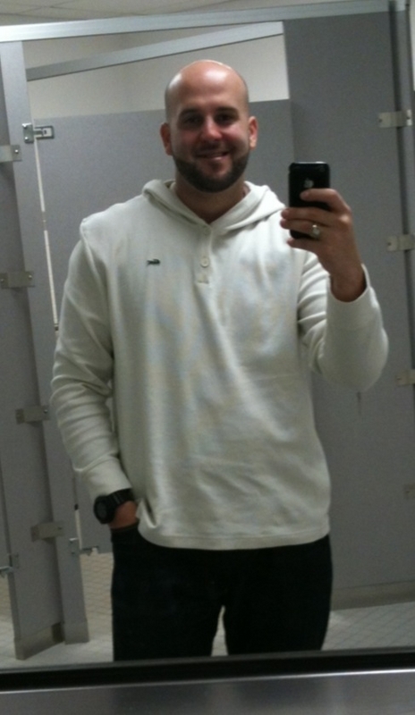 Date this georgeous United States man VAcv2Jr from Cutler Bay US12301