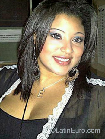 Date this fun Panama girl Tania from Panama City PA390