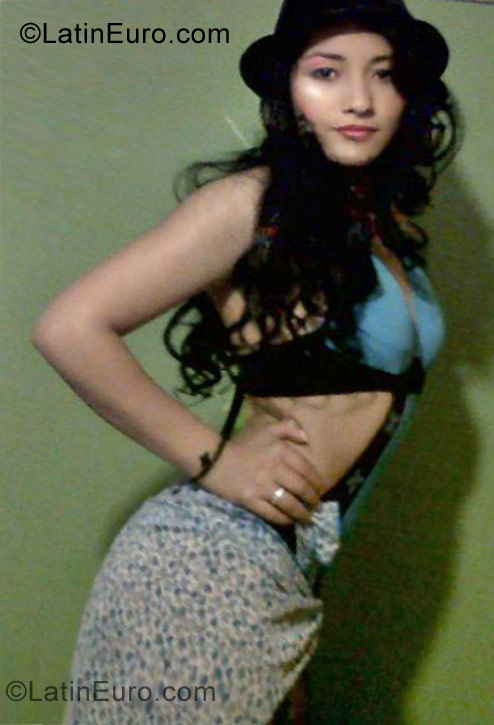Date this fun Colombia girl Mildrey from Bogota CO9645