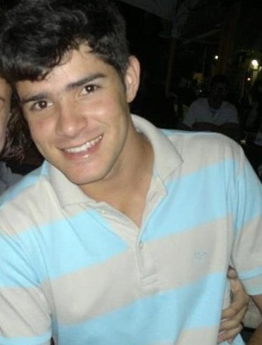 Date this nice looking Brazil man Tulio from Recife BR6552