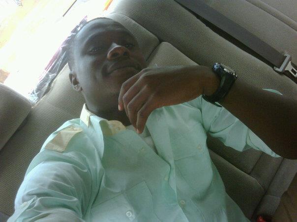 Date this cute United States man Stevluvdoc from Chicago US12545