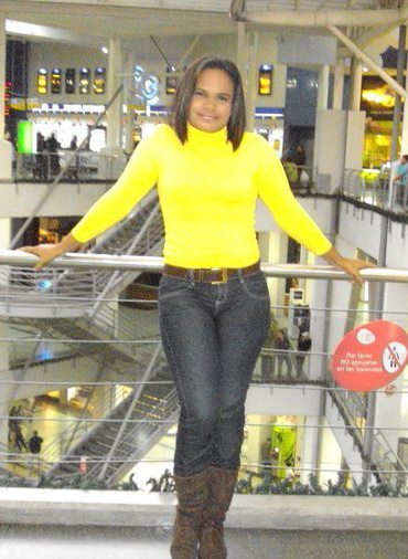 Date this pretty Colombia girl Cindy from Barrnquilla CO9689