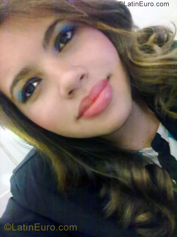 Date this hot Brazil girl Lindines from Campinas BR6572