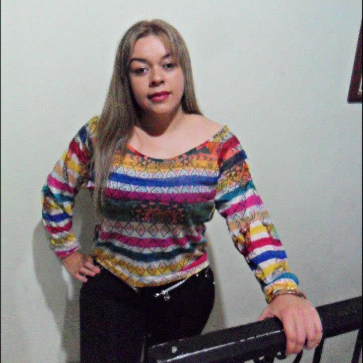 Date this good-looking Colombia girl Mary Luz from Colombia CO9692