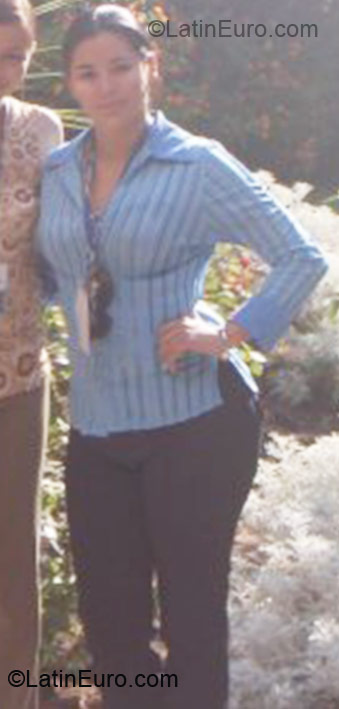 Date this hard body Colombia girl Claudia from Bogota CO9735