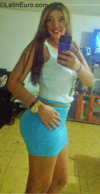 Date this beautiful Colombia girl Ingrid from Barranquilla CO9790