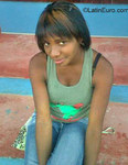 happy Dominican Republic girl Yovi from Higuey DO23016