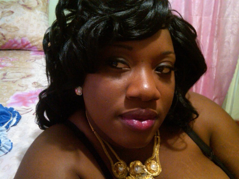 Date this pretty United States girl Ms.Altitude from Queens US12691