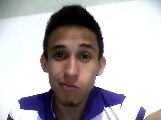 Date this sensual Colombia man JHONNY from Bogota CO9926