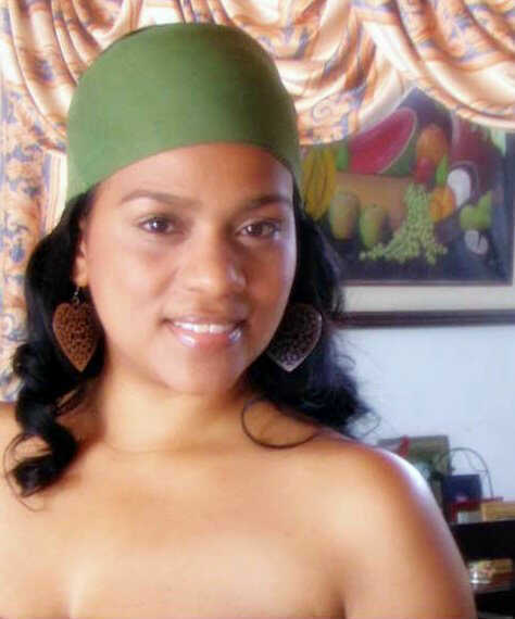 Date this exotic Colombia girl Isabel from Cali CO10015