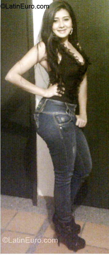 Date this exotic Colombia girl Katalina from Medellin CO10025
