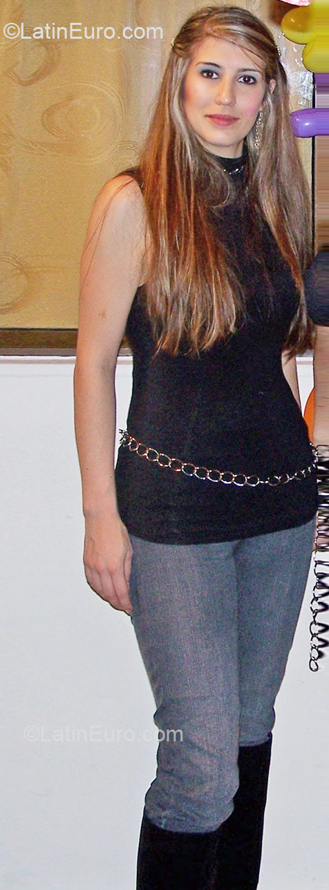 Date this delightful Colombia girl Karen from Medellin CO10045