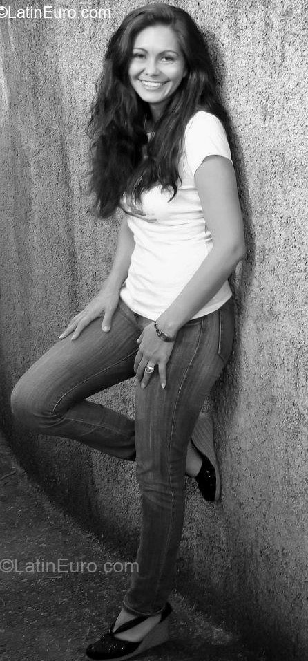 Date this tall Costa Rica girl Maylen from San Jose CR225