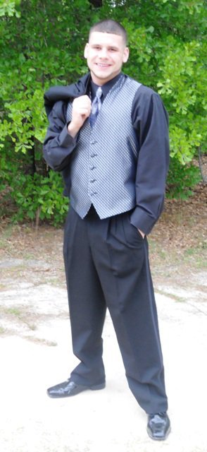 Date this tall United States man John from Folsom US12886