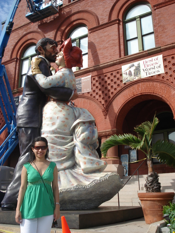 Date this happy Colombia girl Isabel from Medellin CO10431