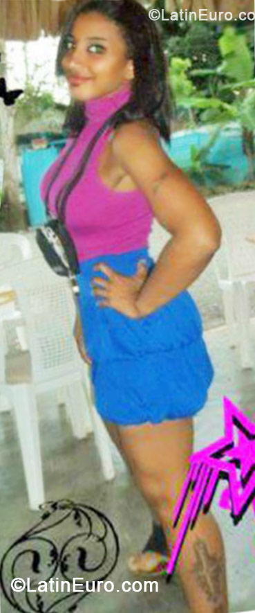 Date this funny Dominican Republic girl Chrishy from San Francisco De Macoris DO11353