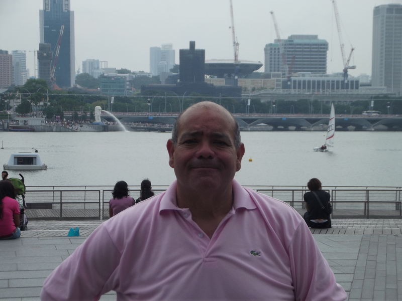 Date this voluptuous United States man Gary from San Diego US13126